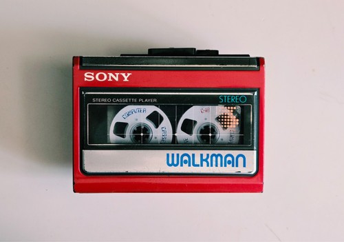 Red sony walkman 31 - sony, wm-31