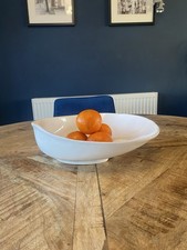 Virginia Casa Italian Hand-made Unique White Stoneware Serving Bowl - (VGC)