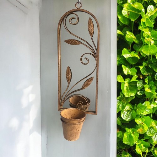 Arched garden wall - wall, with