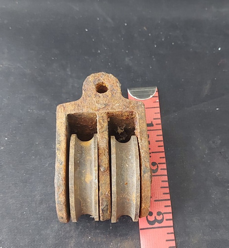 Vintage double brass pulley - vintage,