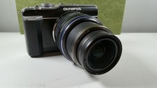 Olympus Pen E-PL1 12.3MP &