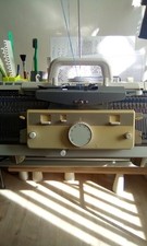 Brother KR-850 knitting