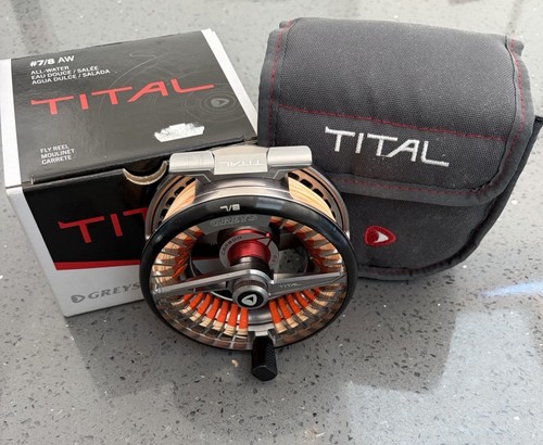 Greys tital fly - tital,