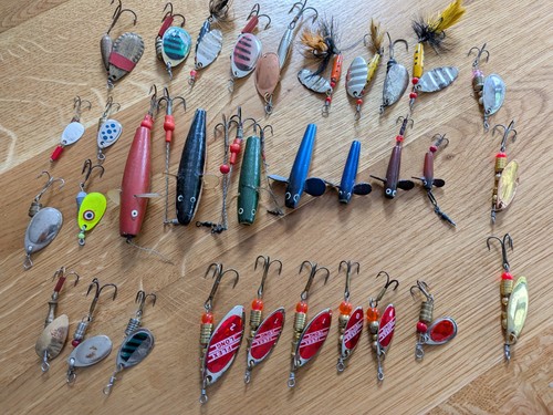 Vintage fishing lures job - vintage,