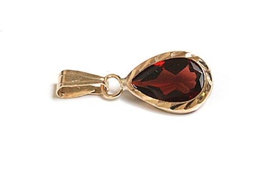 9ct gold garnet - 9ct,
