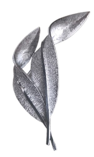 Vintage silver tone leaf - tone,,
