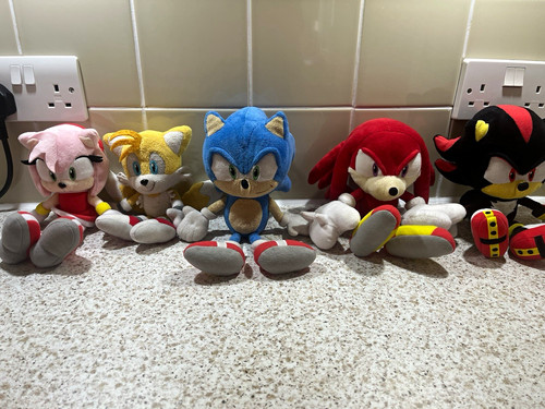 Sanei sonic the hedgehog - sonic,
