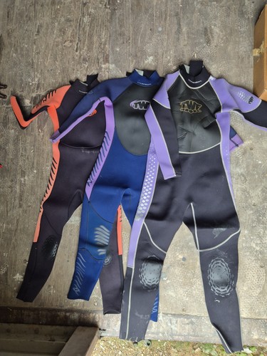 Bundle twf wetsuits - 3,