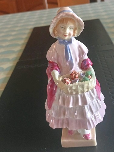 Vintage royal doulton lady - vintage,