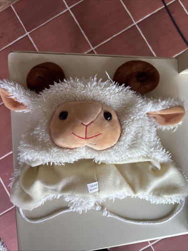 White sheep fluffy hat - sheep,