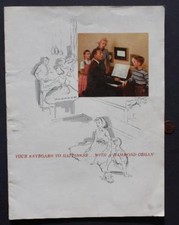 1960s Era Hammond Spinet Organ