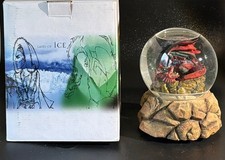 ICE LAND of DRAGONS Tudor Mint LARGE MUSICAL WATER GLOBE BALL Glitter Waterball