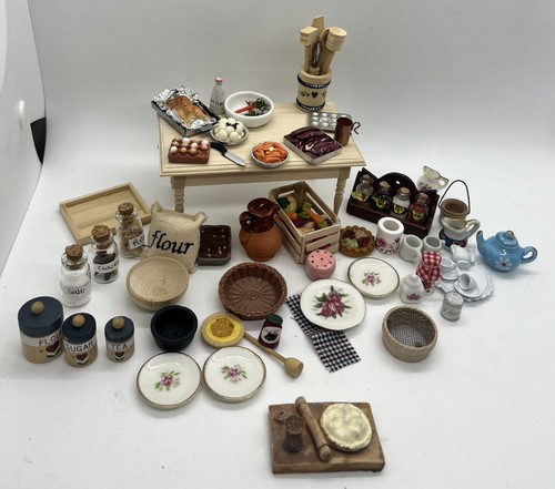 Dolls house kitchen job lot - dolls,