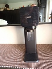 CLASSIC  BLACK DELUXE SODASTREAM - LOOK