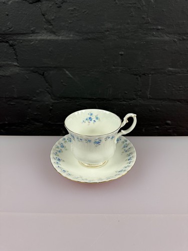 Royal albert memory lane - memory,