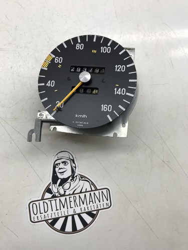 Speedometer instrument cluster