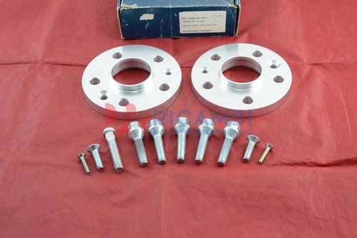 Wheel spacer kit - kit, track
