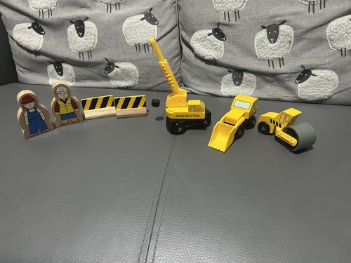 Bigjigs wooden construction