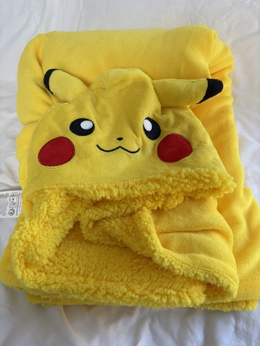 Pokemon throw blanket - pokemon,
