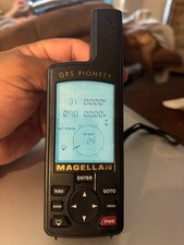 Magellan GPS Pioneer Handheld Navigator – Vintage Working Unit