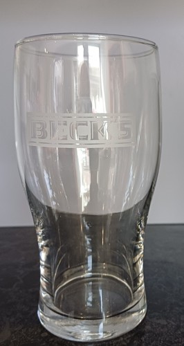 Becks pint glass - becks,