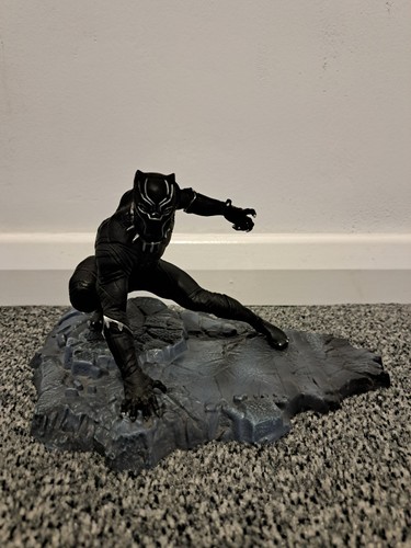 Black panther diamond select - black,