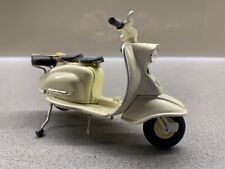 Xmas gift / present - 1/12th cream Ltd Edition lambretta scooter ? boxed & vgc