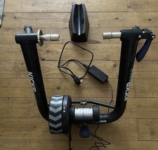 Wahoo Kicker Snap Smart Turbo Indoor Bike Trainer
