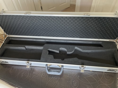 Lockable metal shotgun - lockable,