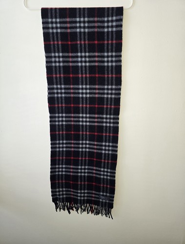 Burberrys london scarf - london,