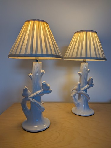 Pair vintage laura - pair,