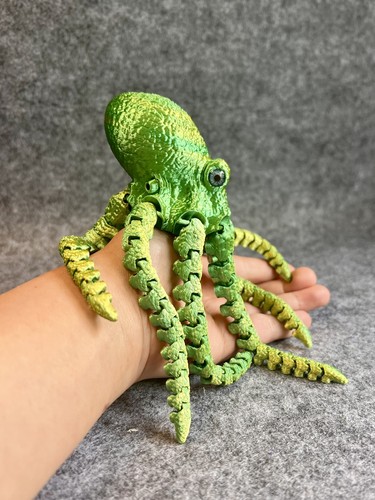 Articulated green octopus - articulated,