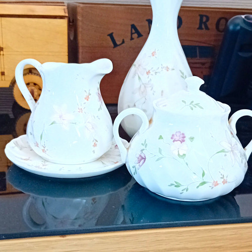 Wedgwood campion bone - wedgwood,