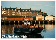 The Harbour, Wick, Scotland : Vintage Postcard