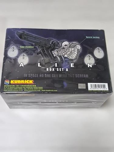 Kubrick alien box - kubrick,