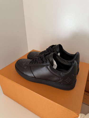 Louis vuitton mens sneakers - louis,