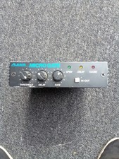 Alesis Microgate