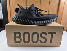 Yeezy 350 Boost V2 Onyx size