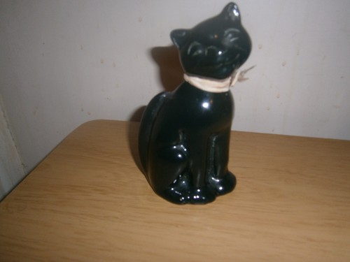 Small vintage ceramic black