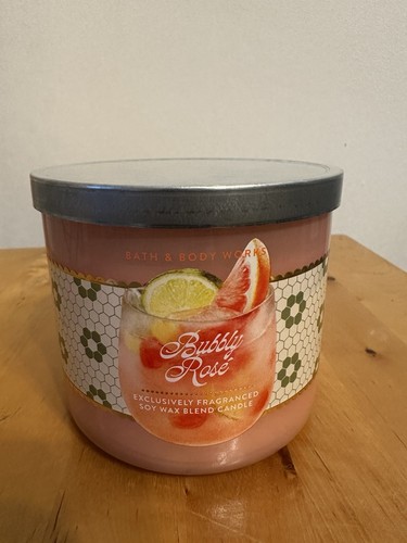 Bubbly rosè bath and - bubbly, body