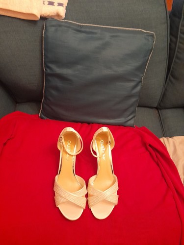 Brand new size oasis - new, 7