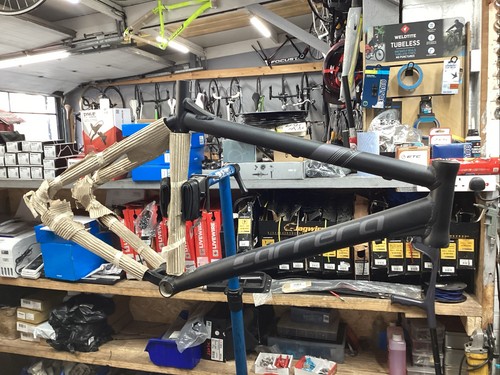 Carrera subway frame - carrera,