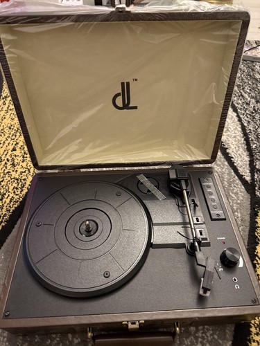 Turntable retro record player - record,