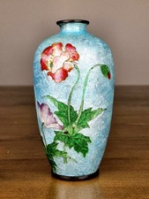 A Charming Japanese Ginbari Cloisonne Vase Signed Matsu-ya - Meiji