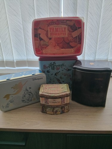Assortment biscuit tins - biscuit,