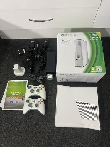Xbox 360 slim console - xbox,
