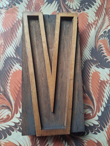 Large wooden letterpress - wooden,