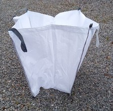 Builders bag, "Groundmaster", holds 1 tonne, FIBC, new, unused. FREE POSTAGE.