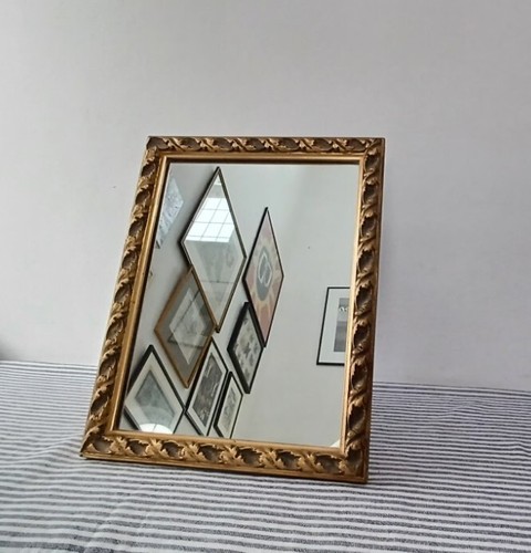 Beautiful tabletop gold framed - tabletop,