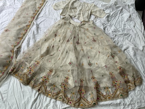 Girls embroidery chain - girls,